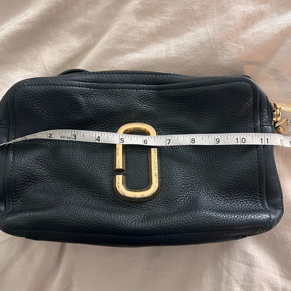 Marc Jacobs Black and Gold Crossbody camera bag - Picture 9 of 12
